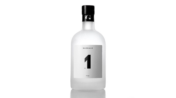 1234 by Solo, Independent Graphic Design Studio from Barcelona #packaging #drink #spirit #typography