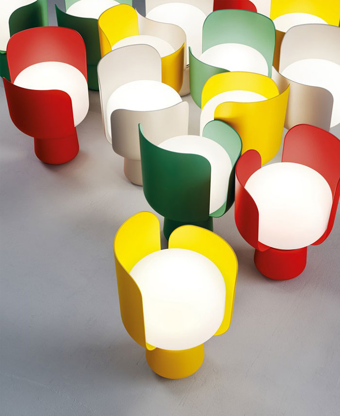 Blom Lamp by Andreas Engesvik