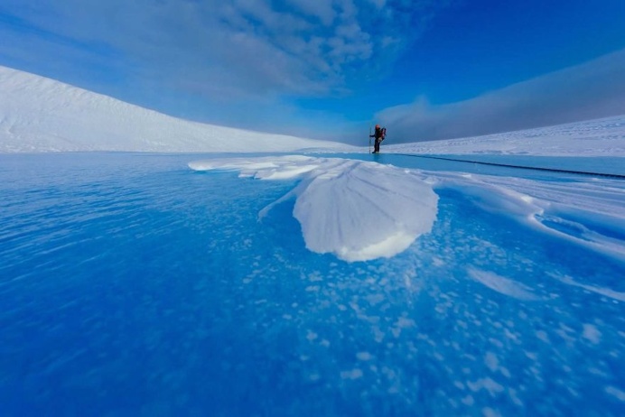 Antarctica 366: Michal Krzysztofowicz Documented His Year in Antarctica