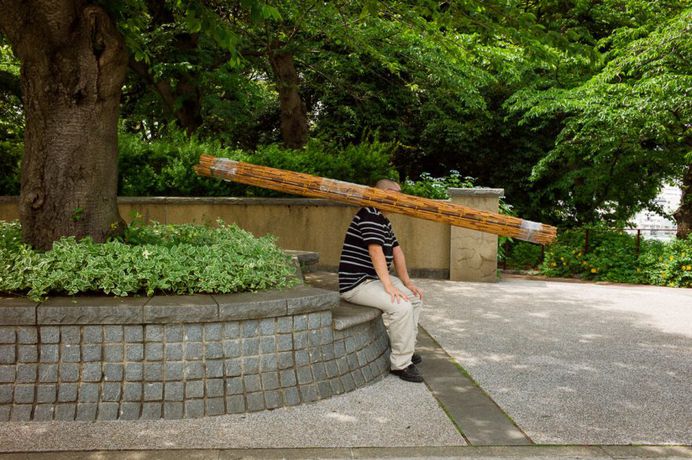 Quirky and Extraordinary Street Photos of Japan by Shin Noguchi