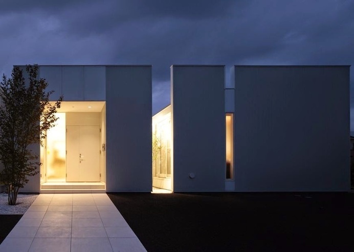 Diamond House by Masao Yahagi Architects #interior #design #architecture