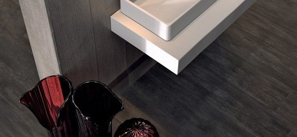 Roberto Cavalli with luxury tiles #accessories #artistic #collection #home #furniture #cavalli #art #roberto
