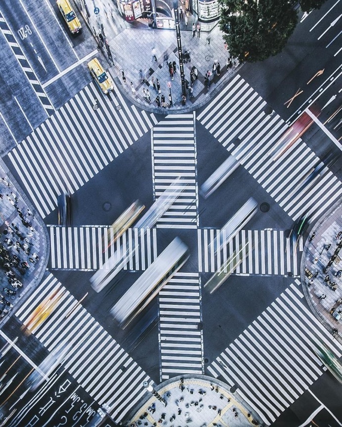 Magical Urban Photography Of Tokyo's Streets by Yoshito Hasaka