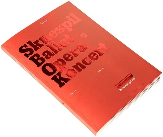Fonts In Use – Det Kongelige Teater #playhouse #design #graphic #danish #publication #royal