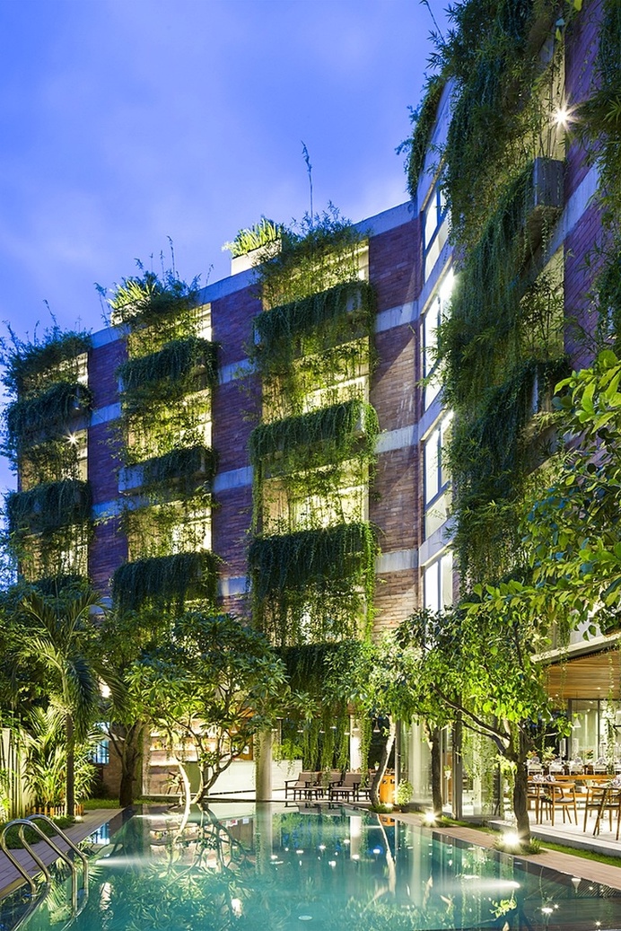 Search Atlas Hotel Hoi An is an Impressive Building Surrounded by Greenery
