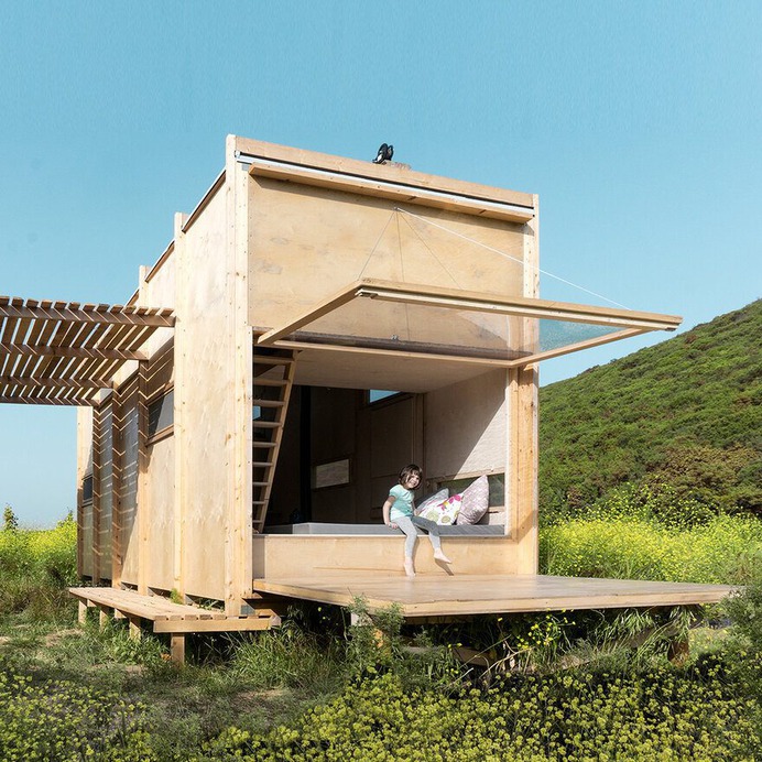 Cabin on the Border / SO? Architecture&Ideas