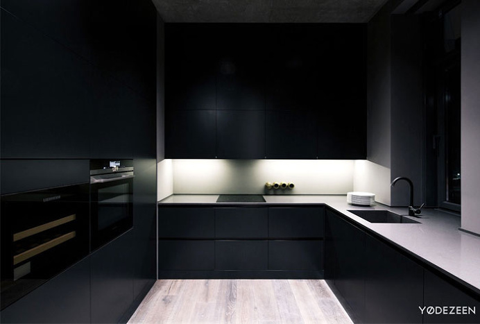 Trendy Dark Bachelor Apartment by YoDezeen - InteriorZine