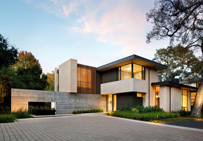 This modern house in California features concrete, wood, and steel throughout the design of the home.