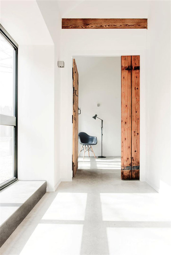 Old Horse Stables Become a Modern Home with Character Photo #interior #design #decor #architecture #deco #decoration