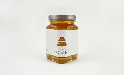 Packaging example #395: Anthonywyborny.com #packaging #honey