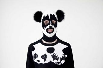 Sibling | Gestalten #white #black #photography #and #fashion