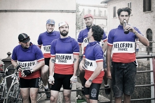 Convoy #france #cycling