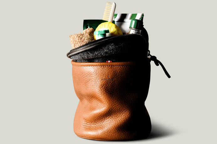 Refresh Dopp Kit #dopp #accessories #bathroom #leather #kit #personal