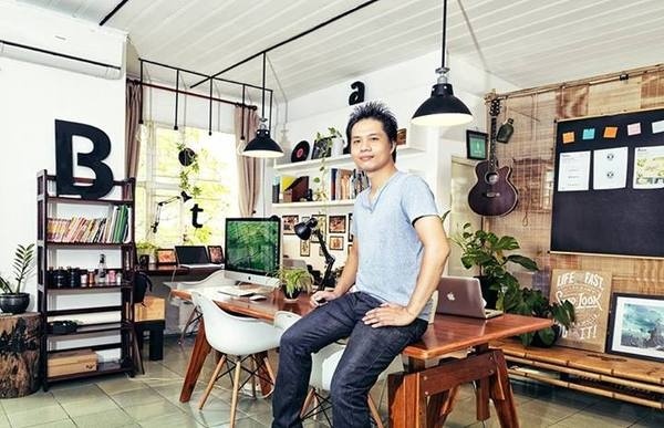 Jimmi tuan & Bratus work space #designer #office #place #space #photography #portrait #studio #tuan #jimmi #bratus #work