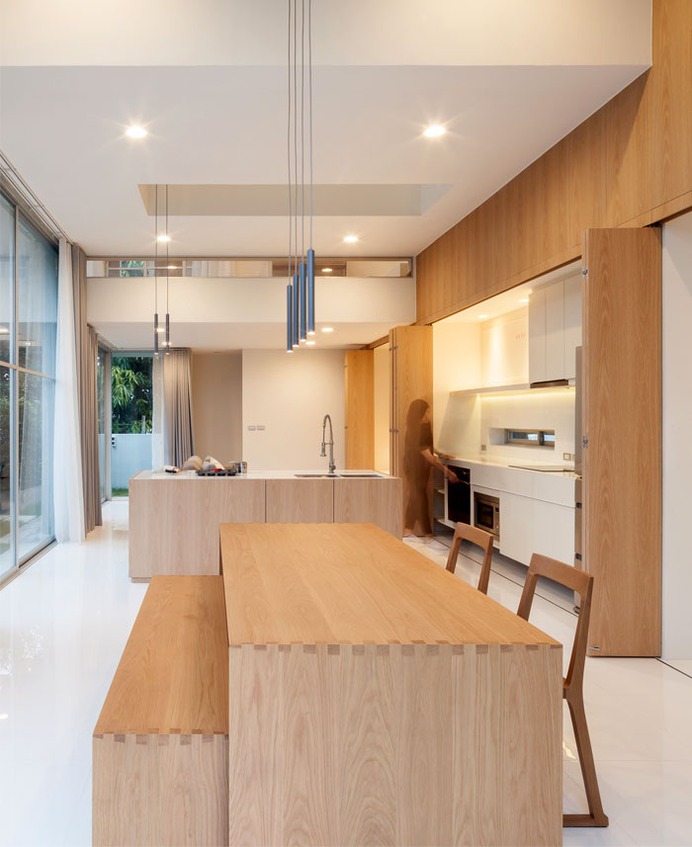 Multifunctional Home That Combines Several Activities in One Area - InteriorZine