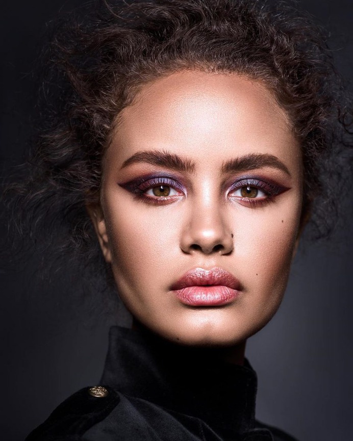 Astonishing Beauty and Fashion Photography by Laura Bello