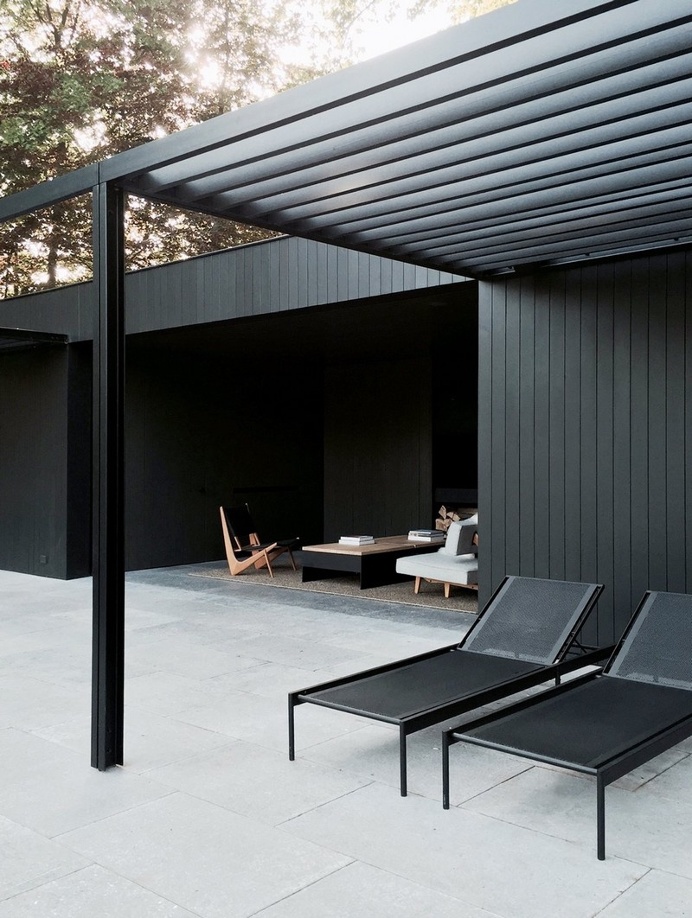 CD Pool House – Simple Yet Elegant Space for Relaxation