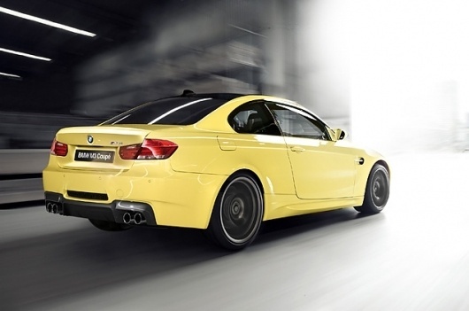 Gas Creative Image manipulation #coupe #bmw #concept #m3