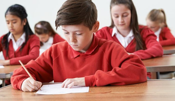 Girls leaving inner London Primary Schools have outperformed all other children in every other part of the country. 75% of girls passed reading, writing and maths SATs which means they mastered the three Rs. This is the highest result for any group within England. The boys also did better in these schools too with 67% help.