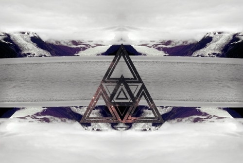 Magnificent Landscape. Sea, mountains, all i love. #mountain #snow #triangle #triforce #manipulation