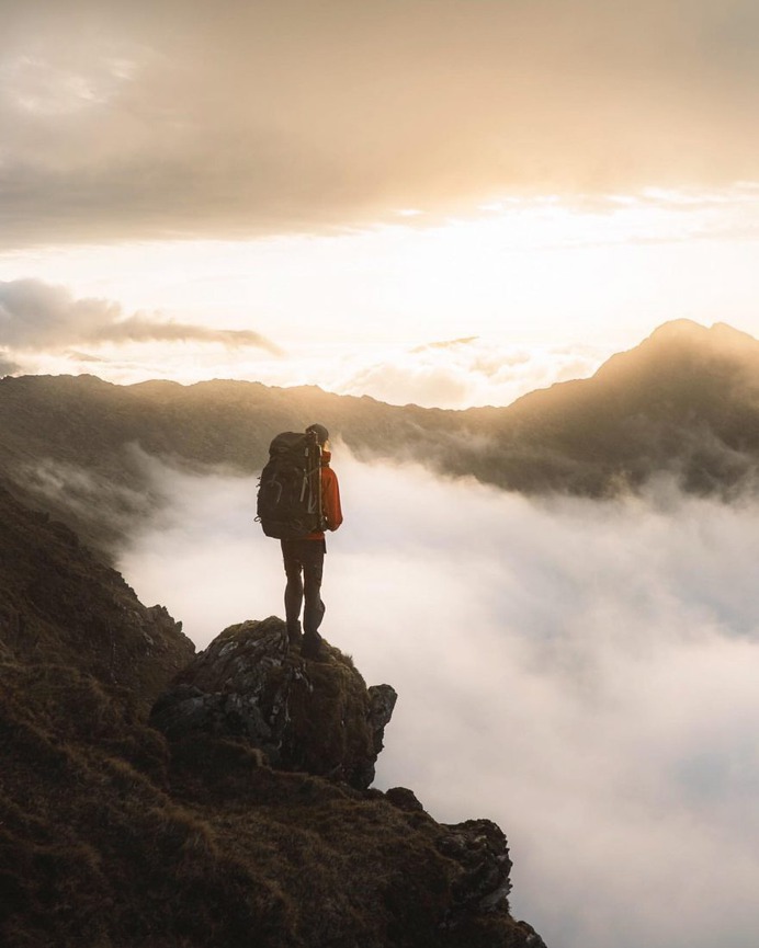 Minimalist Travel and Landscape Photography by Elliot Simpson