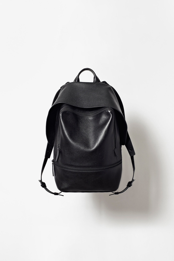 black leather bag #bag #leather #black