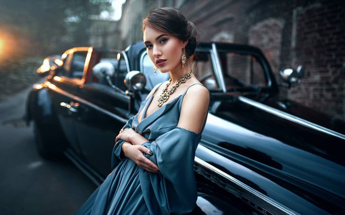 Beauty and Artistic Female Portraits by Maksim Kuzin