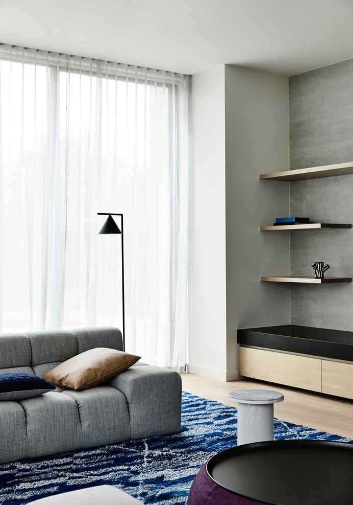 The Modern Glen Iris House Celebrates Unique Furnishings and Artwork - Design Milk