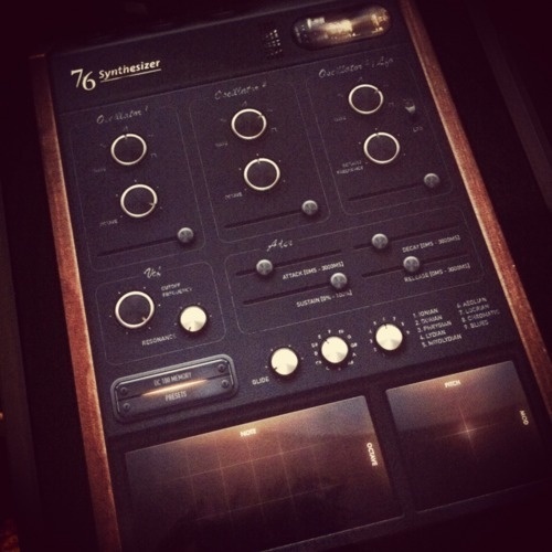 SerialThriller™ #interfaces