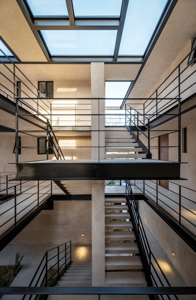 Amé 247 Building / Lavalle + Peniche Arquitectos