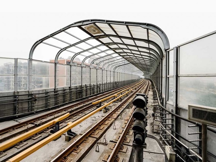 Wuhan Boulevard: China's Urban Landscapes by Alessandro Zanoni