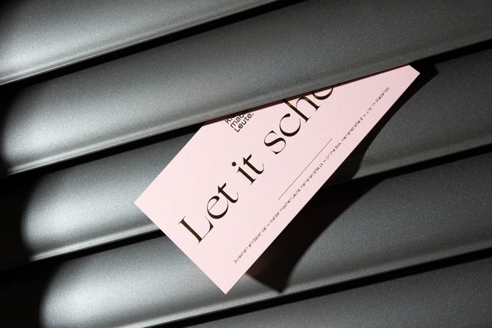 Kleider Machen Leute Identity - Mindsparkle Mag Beautiful letterpressed printed business cards with gold foil embossing. The brand identity for "Kleider machen Leute" have been designed by 101 Studio from Austria. #logo #packaging #identity #branding #design #color #photography #graphic #design #gallery #blog #project #mindsparkle #mag #beautiful #portfolio #designer