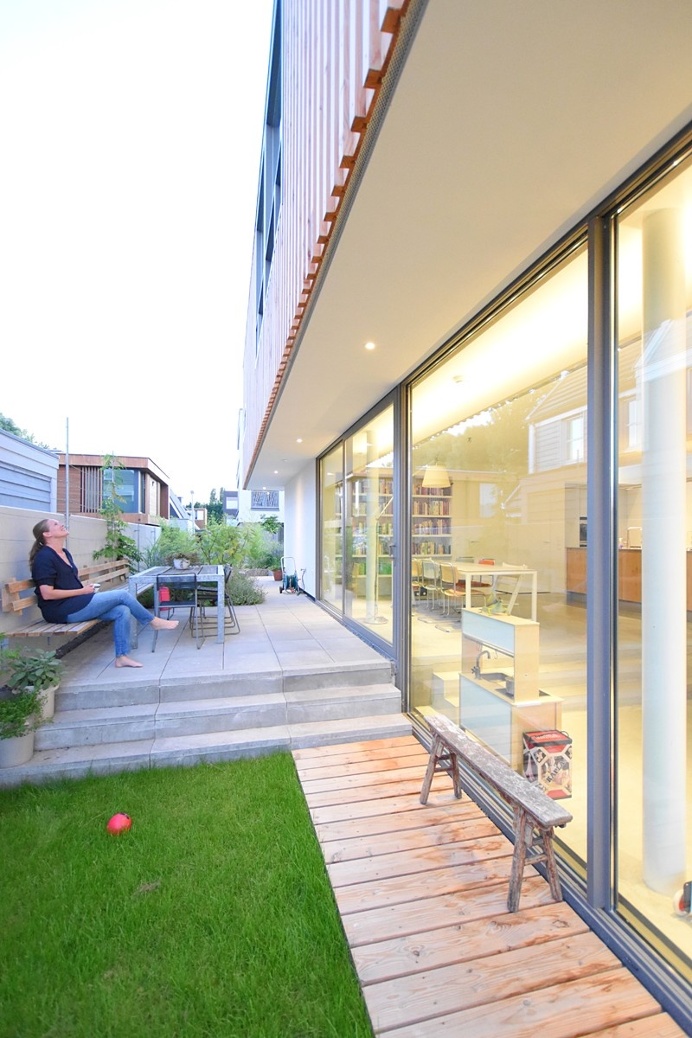 Yellow Iris House by GAAGA Studio / Netherlands
