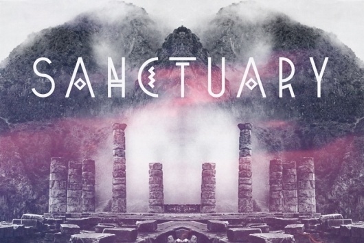 http://mrmcqueen.ws/ #font #design #free #typeface #purple #typography