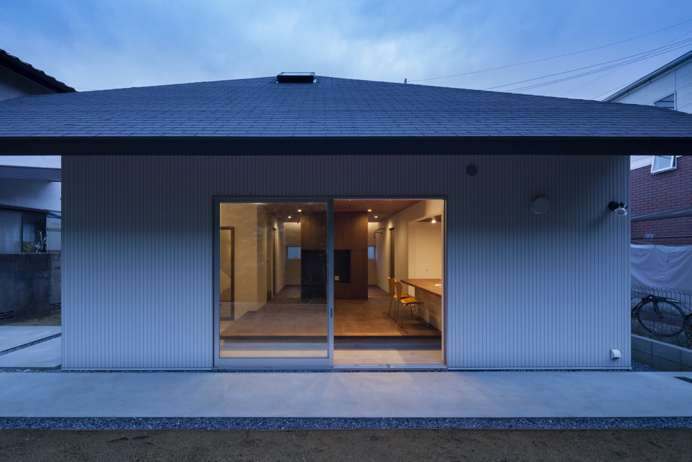 House in Hoshigaoka by Shogo ARATANI Architect & Associates