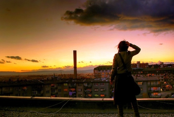 Standing in Awe at the World We Live In - My Modern Metropolis #rooftop #sunset #photography #girl