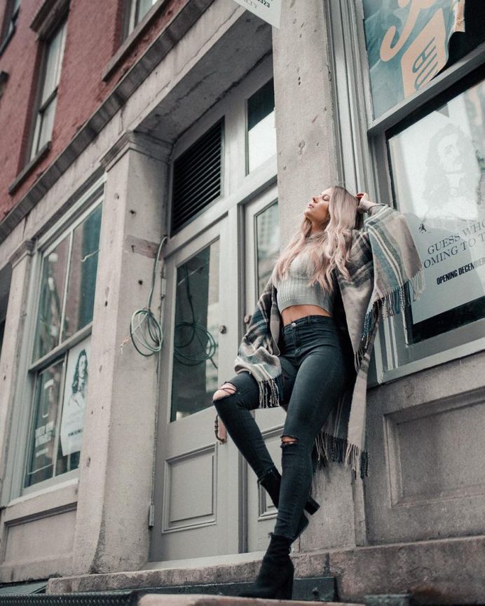 Gorgeous Lifestyle Portrait Photography by Chris Riley