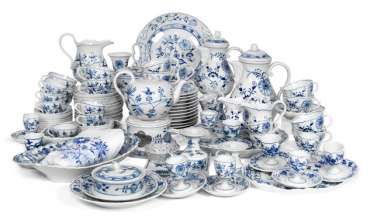 COFFEE-TEA-BREAKFAST SERVICE #Sets #Teasets #Porcelainsets #Antiqueplates #Plates #Wallplates #Figures #Porcelainfigurines #porcelain
