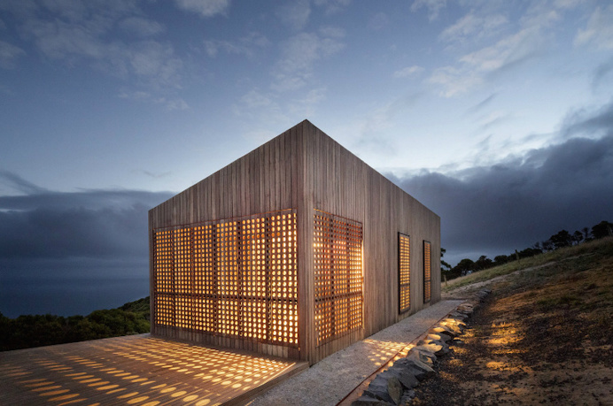 Moonlight Cabin in Australia