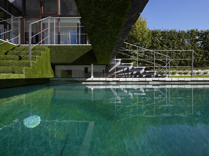 gonzales DMOA architecten house karla en koen designboom #pool