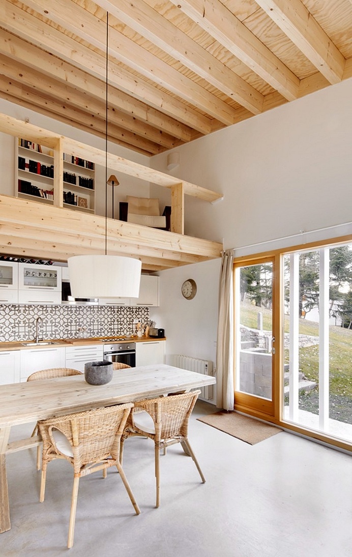 Cottage Ripolles by Mogas Arquitectes