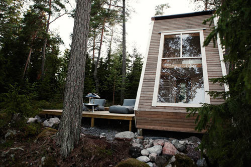 Micro Cabin in Finland Photo #cabin #milk #design