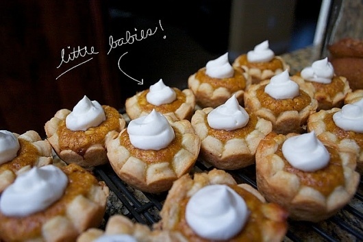 ( GOOD ) HEART #yum #pies #food #mini