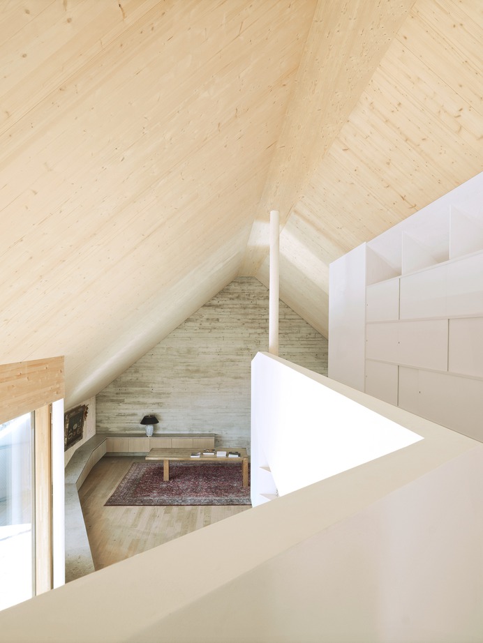 Maxvorstadt R11 by Pool Leber Architekten
