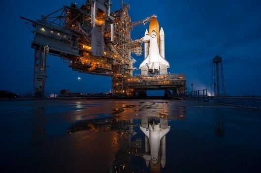 Space shuttle era ends with Atlantis - The Big Picture - Boston.com #nasa #shuttle #space #atlantis