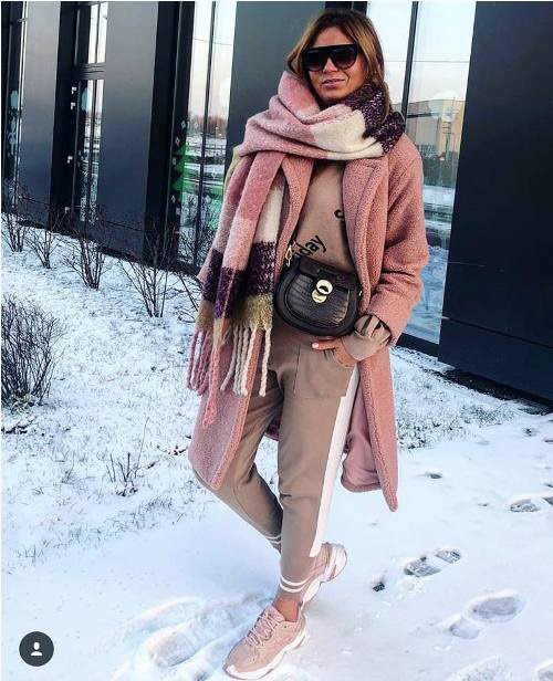 How to style long coats in winter | Just Trendy Girls