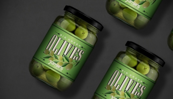 italian packaging and vintage typograpghy