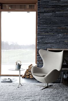 Arne Jacobsen. Egg Chair.