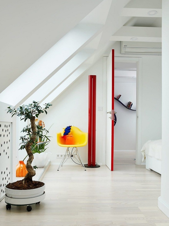 Colorful Apartment in the Heart of Budapest by Margeza Studio 6