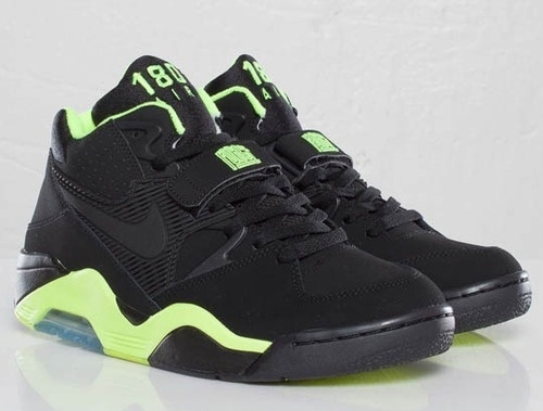 Wall-B World Wild #nike #sneakers #trainers